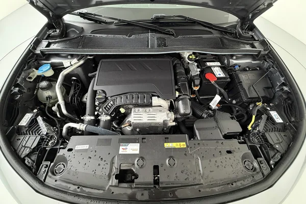 Peugeot 308 (2024) — foto 15 van 29