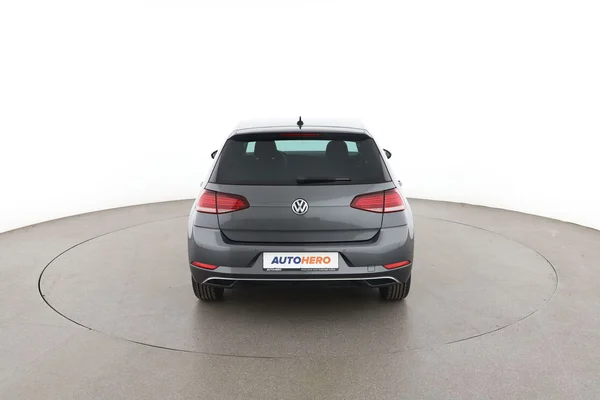 Volkswagen Golf Vii (2018) — foto 11 van 16