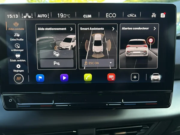 CUPRA Born (2023) — foto 6 van 27