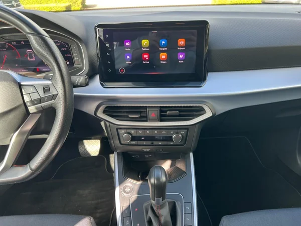 SEAT Arona (2022) — foto 4 van 24