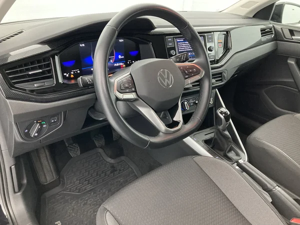 VOLKSWAGEN Polo (2024) — foto 7 van 36