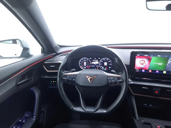 CUPRA Formentor (2023) — foto 7 van 29