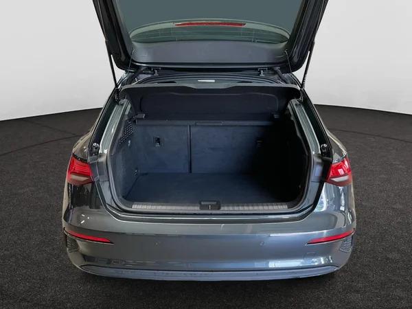 AUDI A3 Sportback (2024) — foto 13 van 22