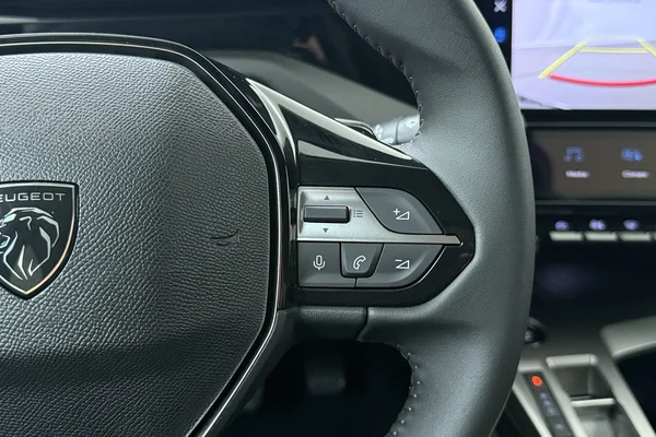 Peugeot 308 (2025) — foto 7 van 18