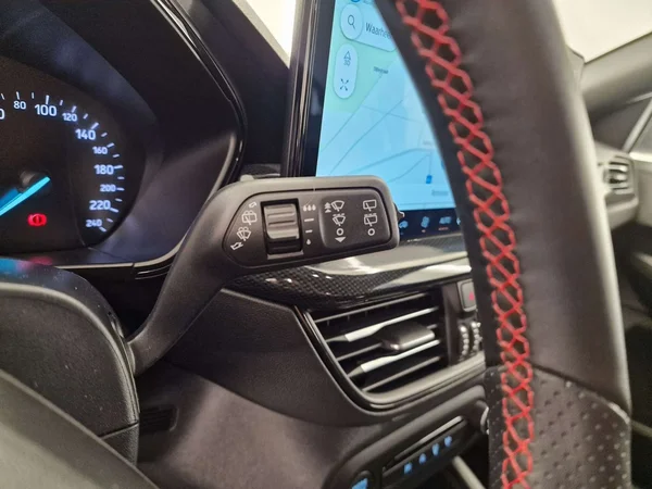 Ford Focus (2025) — foto 7 van 15