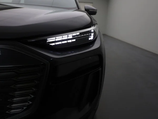AUDI Q6 e-tron (2024) — foto 10 van 20