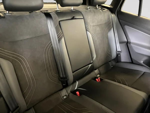 VOLKSWAGEN ID.5 (2025) — foto 22 van 23