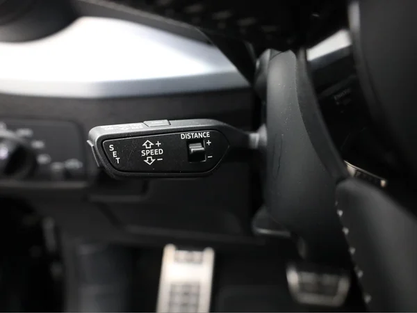 AUDI Q2 (2018) — foto 9 van 22