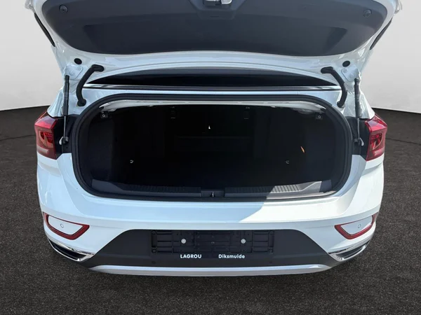 VOLKSWAGEN T-Roc Cabriolet (2022) — foto 10 van 22