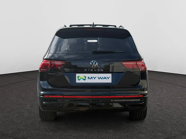 VOLKSWAGEN Tiguan Allspace Dsl (2024) — foto 13 van 22