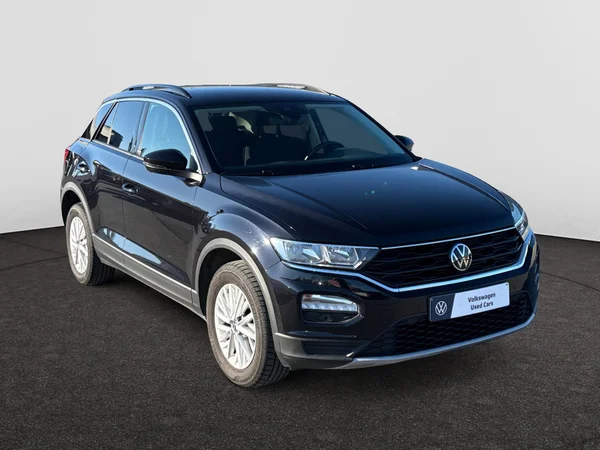 VOLKSWAGEN T-Roc (2021) — foto 17 van 20