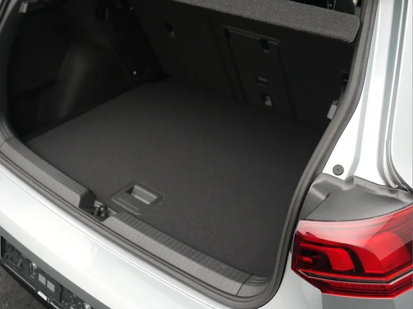 VOLKSWAGEN Golf VIII (2026) — foto 4 van 10