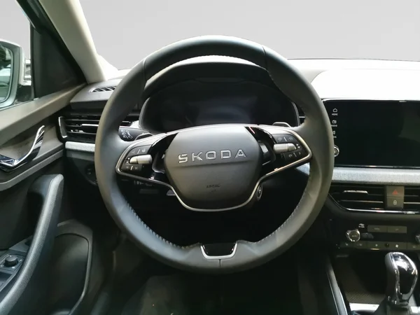SKODA Kamiq (2026) — foto 7 van 15