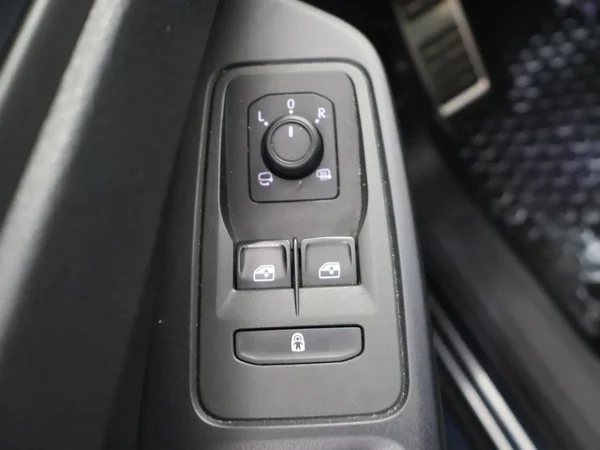 Volkswagen Caddy (2023) — foto 11 van 27