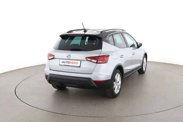Seat Arona (2021) — foto 12 van 16