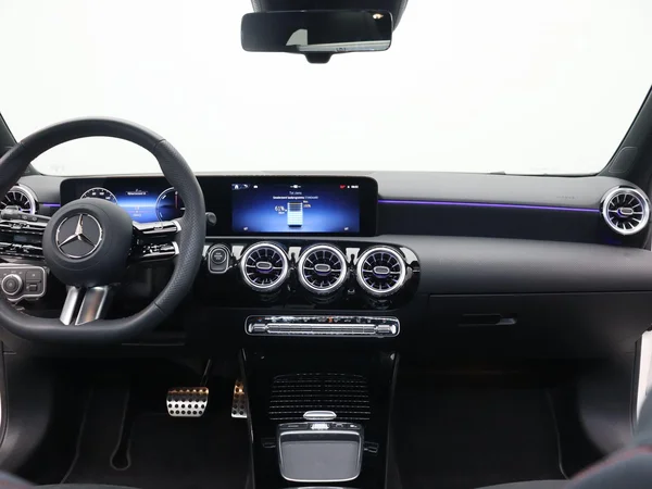 Mercedes-Benz A-Klasse (2025) — foto 17 van 38