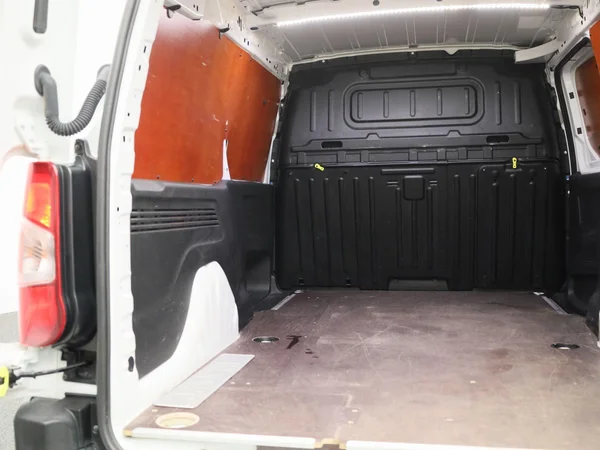 Opel Combo (2022) — foto 11 van 39