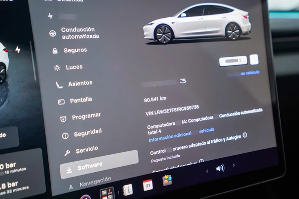 Tesla Model 3 (2023) — foto 5 van 49