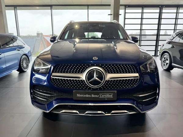 Mercedes-Benz GLE (2021) — foto 12 van 23