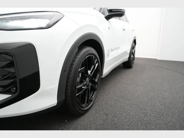 VOLKSWAGEN T-Roc (2026) — foto 9 van 34