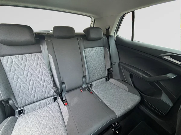 VOLKSWAGEN T-Cross (2024) — foto 16 van 18