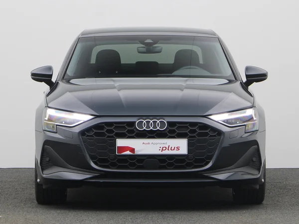 AUDI A3 Sedan (2025) — foto 8 van 20