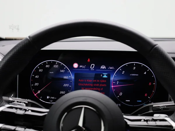 Mercedes-Benz GLC (2025) — foto 42 van 43