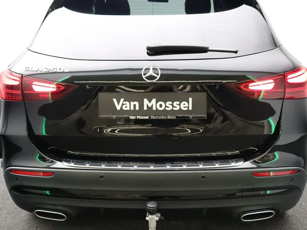 Mercedes-Benz GLA (2025) — foto 24 van 37