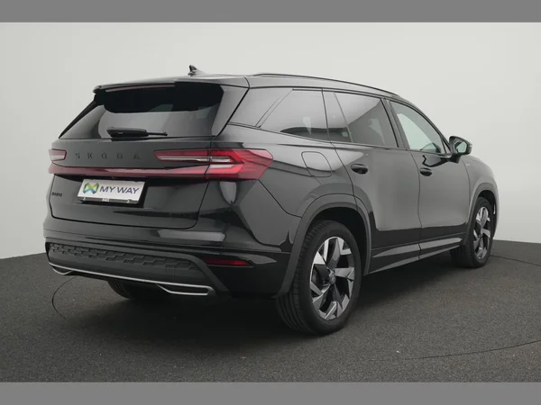 SKODA Kodiaq (2025) — foto 12 van 32