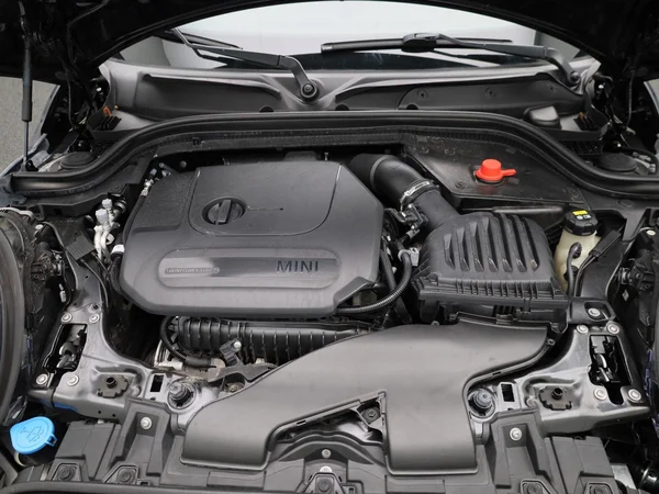 MINI One (2022) — foto 28 van 34