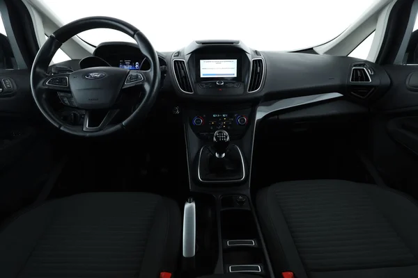 Ford C-Max (2018) — foto 3 van 16