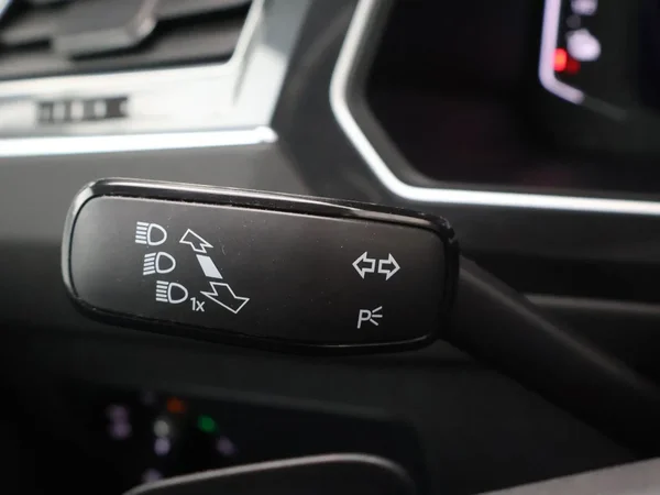 Volkswagen Tiguan (2022) — foto 5 van 24