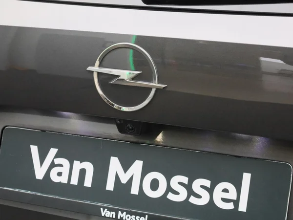 Opel Astra (2023) — foto 30 van 39