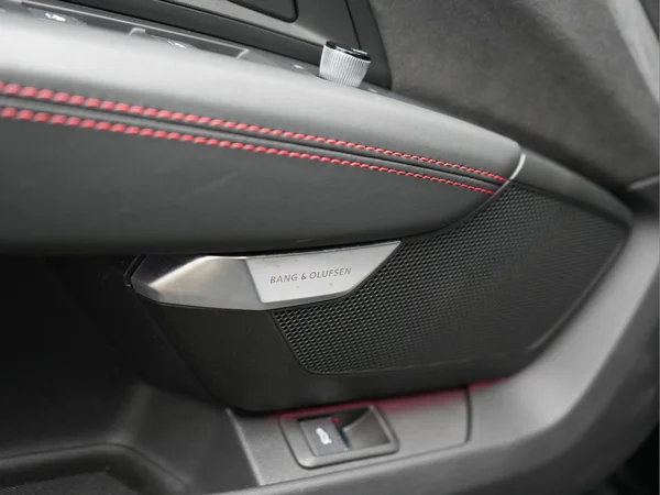 AUDI RS e-tron GT (2021) — foto 22 van 35