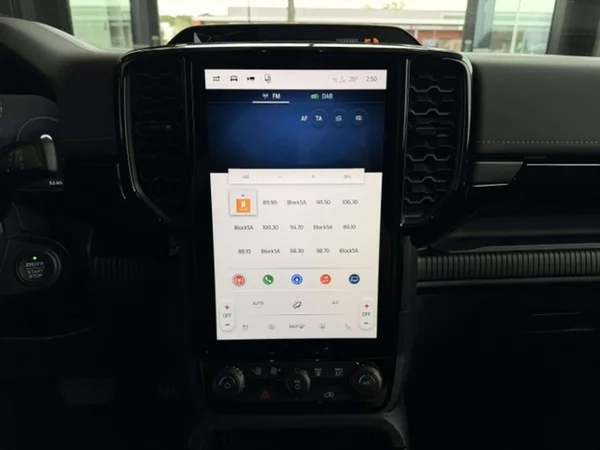 Ford Ranger — foto 6 van 22