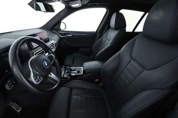 BMW iX3 (2022) — foto 16 van 16