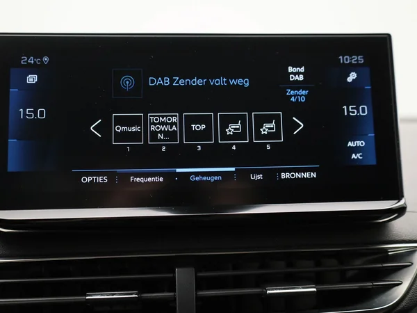 Peugeot 3008 (2021) — foto 8 van 46