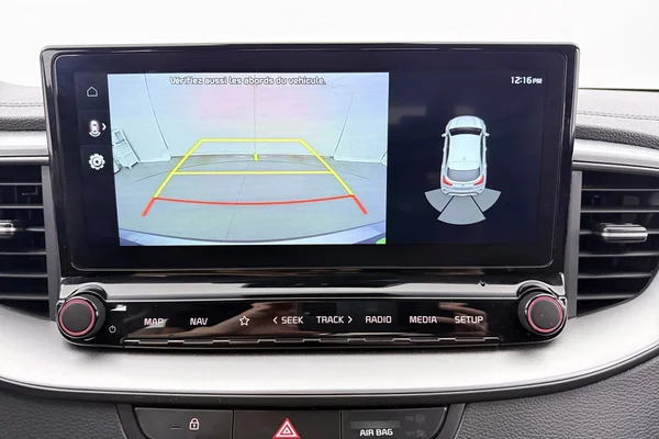 Kia Xceed (2022) — foto 14 van 35
