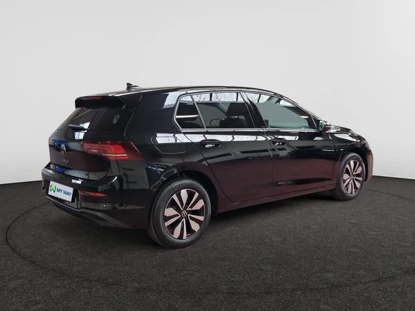 VOLKSWAGEN Golf VIII (2026) — foto 13 van 24