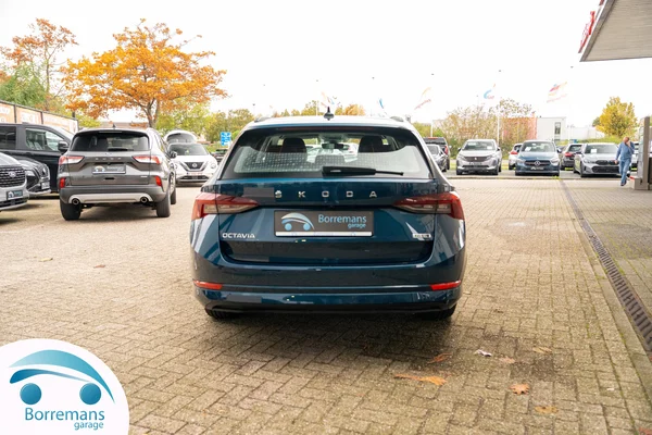 Skoda Octavia (2024) — foto 34 van 37
