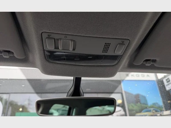 Seat Arona (2020) — foto 19 van 27