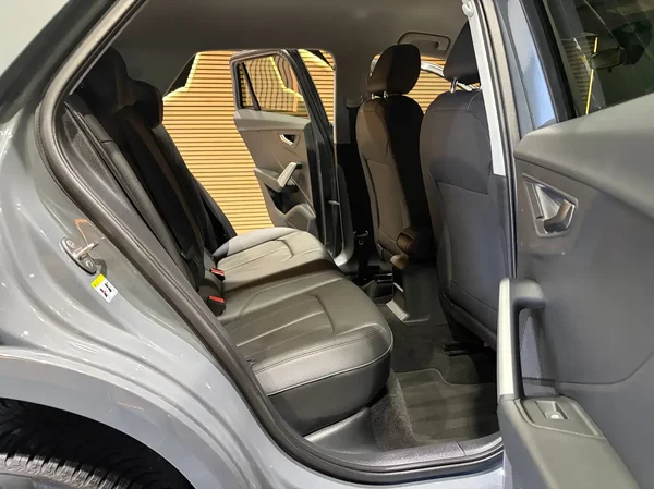Audi Q2 (2020) — foto 10 van 24