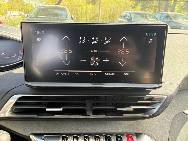 PEUGEOT 3008 (2023) — foto 5 van 24