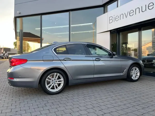 Bmw 530 (2017) — foto 14 van 23