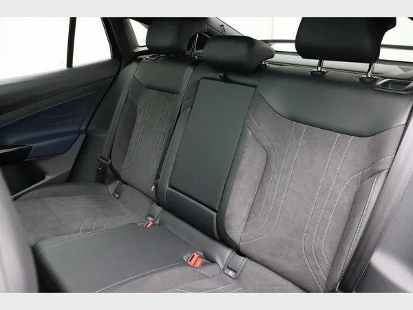 VOLKSWAGEN ID.5 (2022) — foto 13 van 23