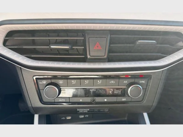 Seat Arona (2023) — foto 19 van 26