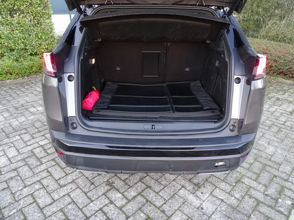Peugeot 3008 (2021) — foto 9 van 30