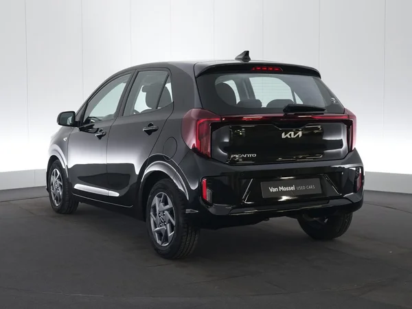 Kia Picanto (2025) — foto 12 van 21