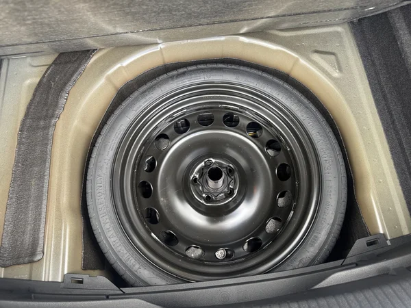 VOLKSWAGEN Taigo (2024) — foto 15 van 24