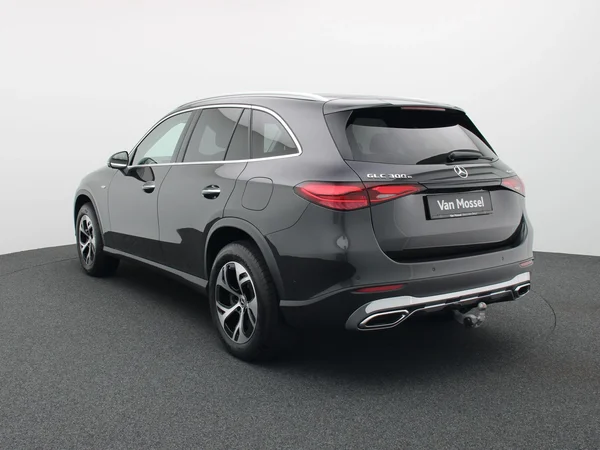 Mercedes-Benz GLC (2025) — foto 12 van 30